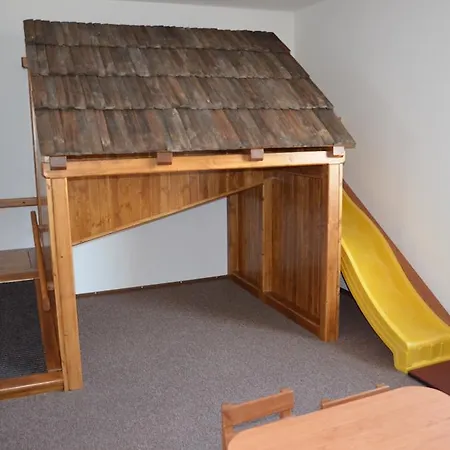 Hotel Na Statku Neprevazka