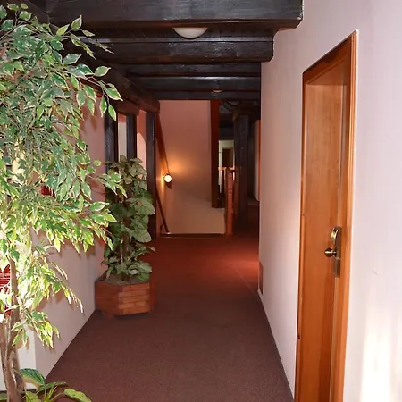 Hotel Na Statku 3*