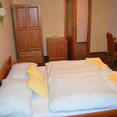 Hotel Na Statku Neprevazka