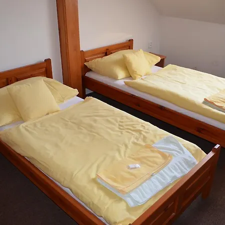 Hotel Na Statku Neprevazka