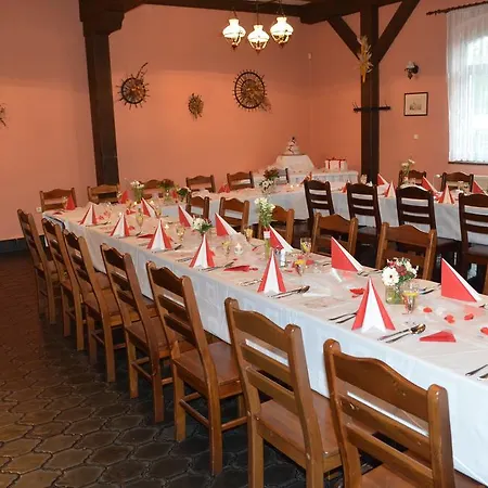 Hotel Na Statku Neprevazka