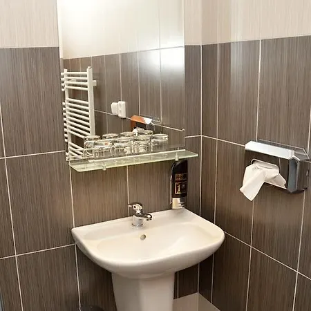 Hotel Na Statku 3*