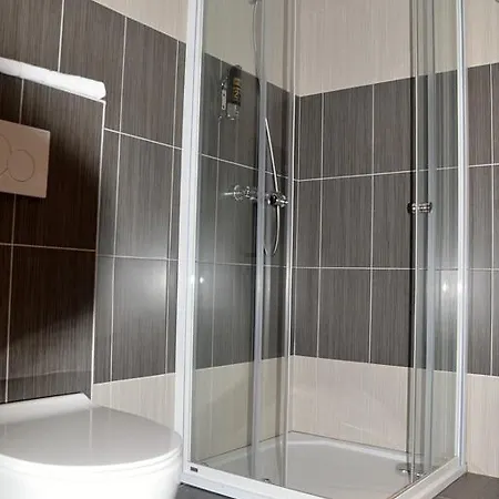 Hotel Na Statku 3*